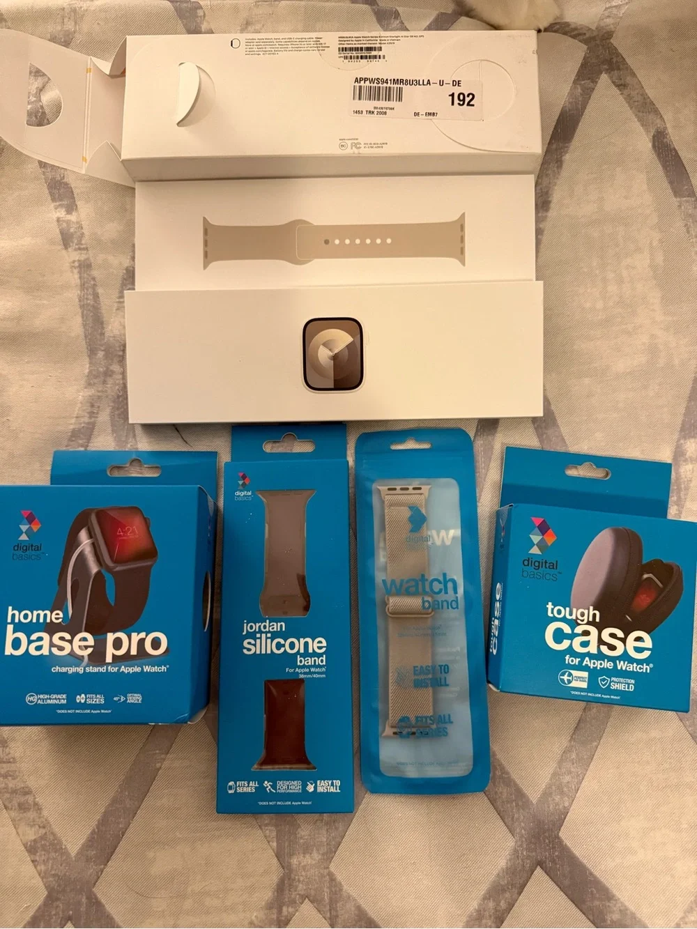 Apple Smartwatch with Band and accessories
